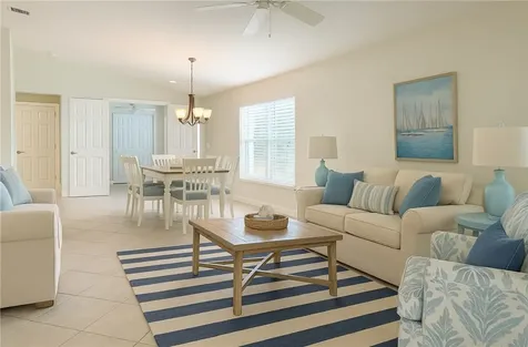 4997 Corsica Square Vero Beach FL 32967