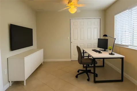 4997 Corsica Square Vero Beach FL 32967