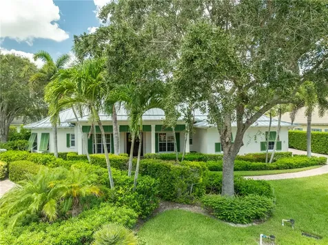 409 S Palm Island Circle Vero Beach FL 32963