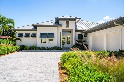 716 Conn Way Vero Beach FL 32963