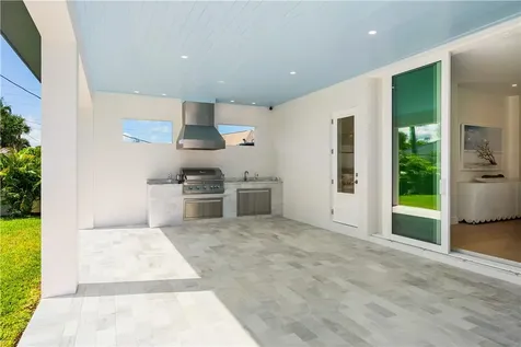 716 Conn Way Vero Beach FL 32963