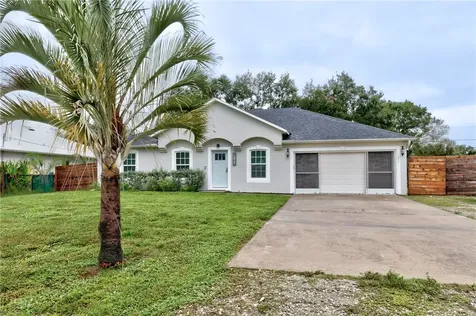 8766 103rd Avenue Vero Beach FL 32967