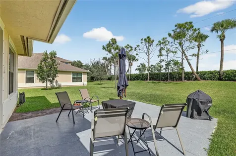 9897 E Villa Circle Vero Beach FL 32966