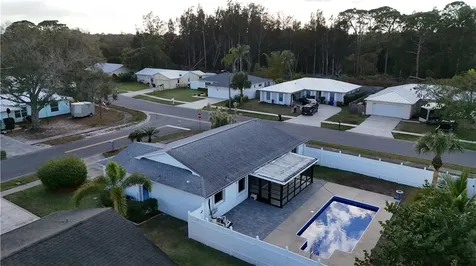 2490 4th Place Vero Beach FL 32962