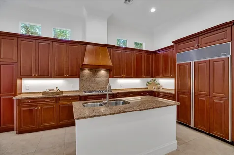 1300 Lake Bend Court Vero Beach FL 32963