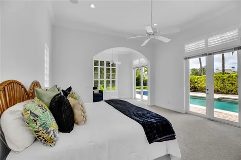 1300 Lake Bend Court Vero Beach FL 32963