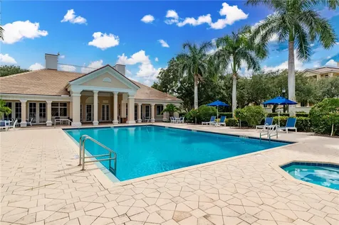1300 Lake Bend Court Vero Beach FL 32963
