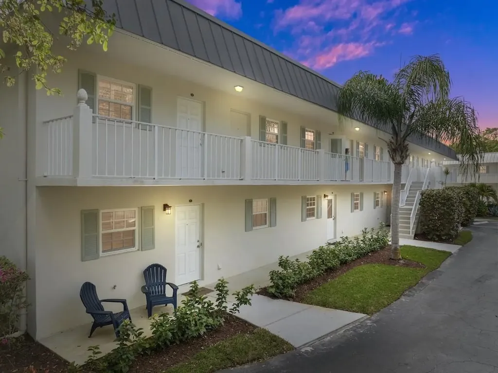 900 Jasmine Lane Vero Beach FL 32963