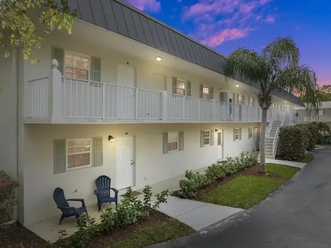 900 Jasmine Lane Vero Beach FL 32963
