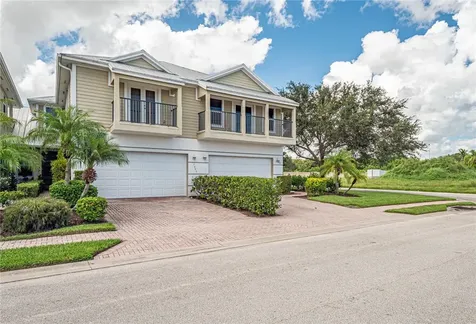 1965 Bridgepointe Circle Vero Beach FL 32967