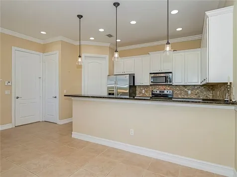 1965 Bridgepointe Circle Vero Beach FL 32967