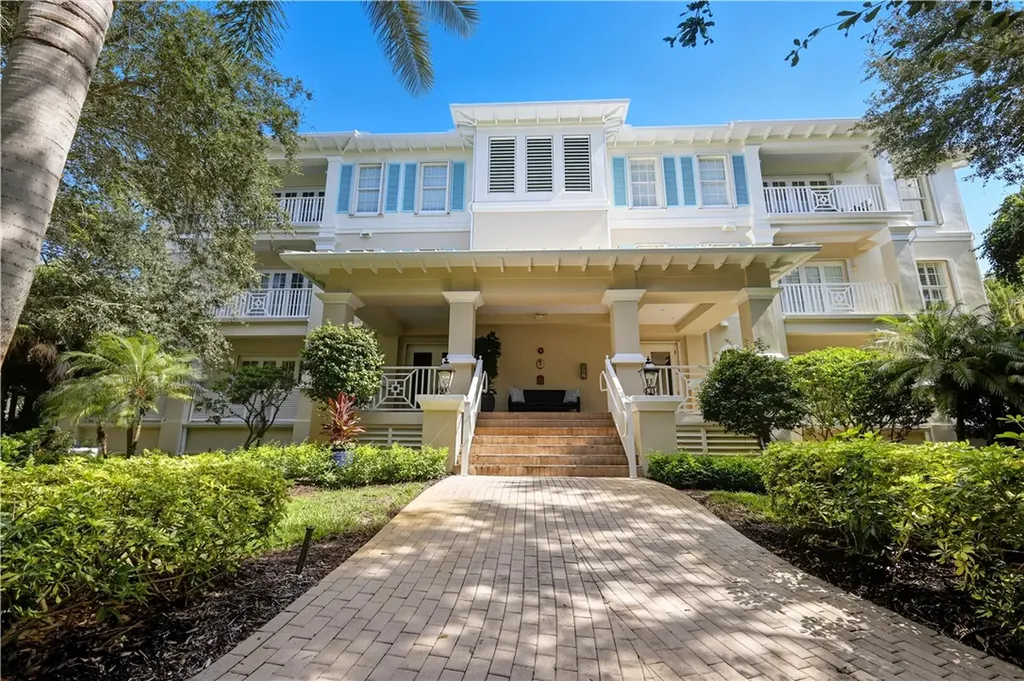 110 Island Plantation Terrace Vero Beach FL 32963