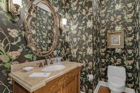 360 Lakeview Way Vero Beach FL 32963