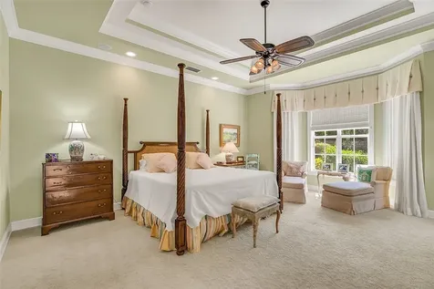 360 Lakeview Way Vero Beach FL 32963