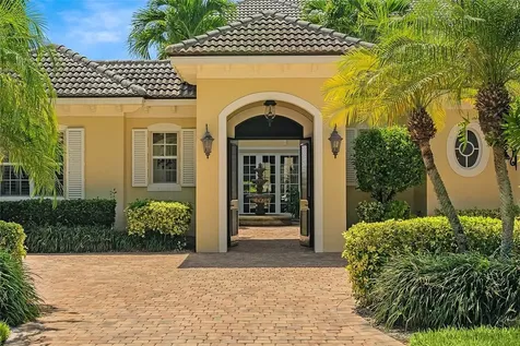 360 Lakeview Way Vero Beach FL 32963