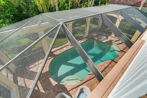 360 Lakeview Way Vero Beach FL 32963