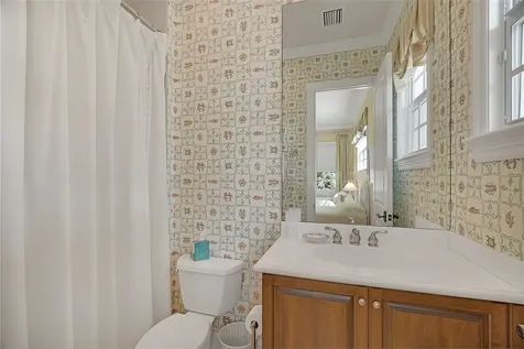 360 Lakeview Way Vero Beach FL 32963