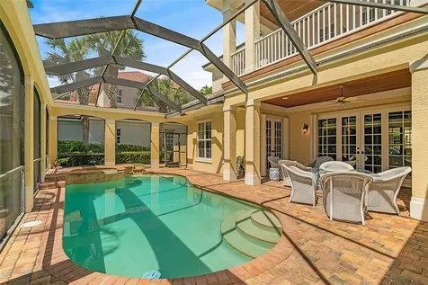360 Lakeview Way Vero Beach FL 32963