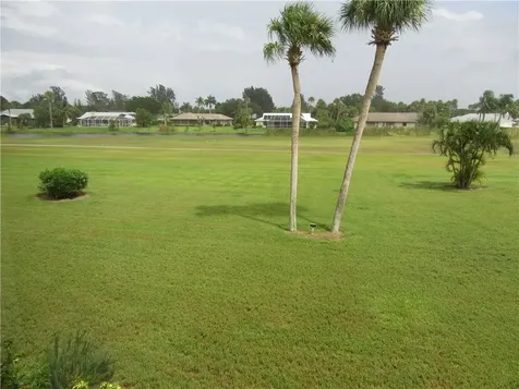 35 Pine Arbor Lane Vero Beach FL 32962
