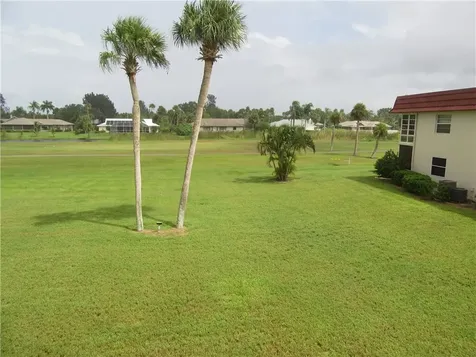 35 Pine Arbor Lane Vero Beach FL 32962