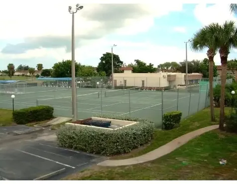 35 Pine Arbor Lane Vero Beach FL 32962