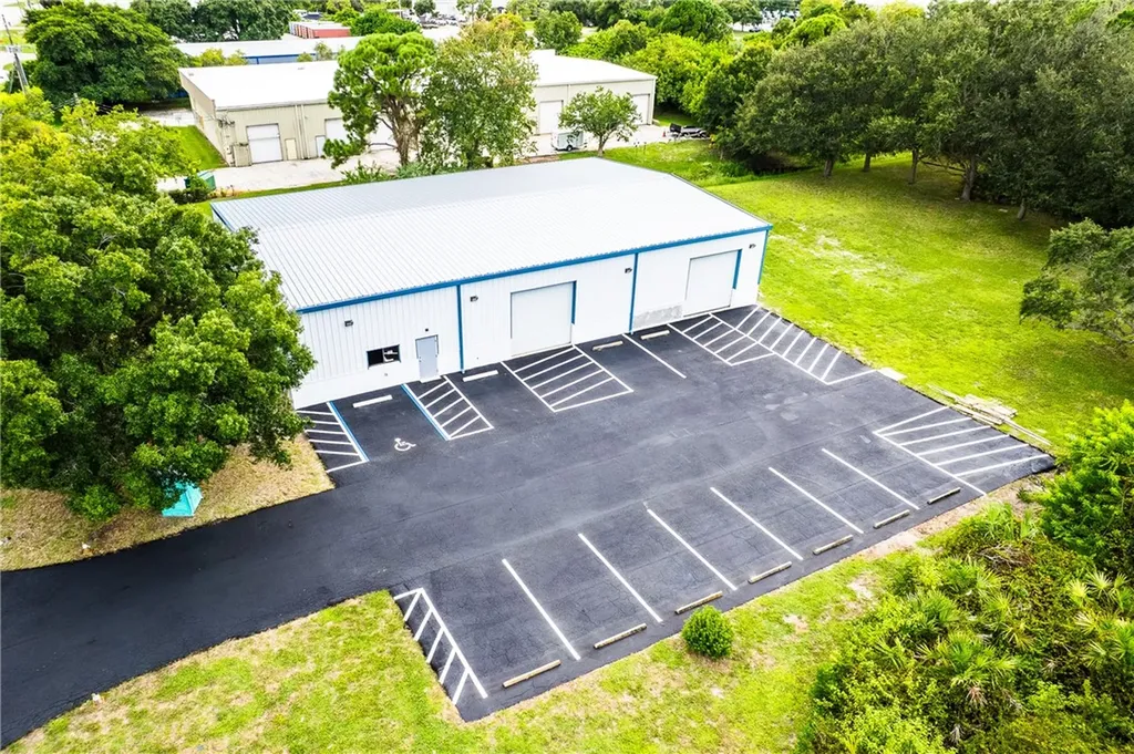 3409 Industrial 25th Street Fort Pierce FL 34946