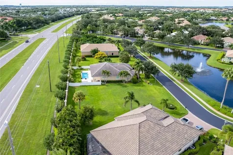 4263 Diamond Square Vero Beach FL 32967