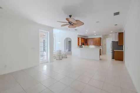 1630 W Rosewood Court Vero Beach FL 32966