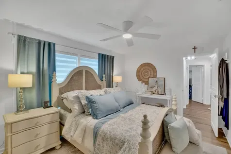 546 Agnes Street Sebastian FL 32958