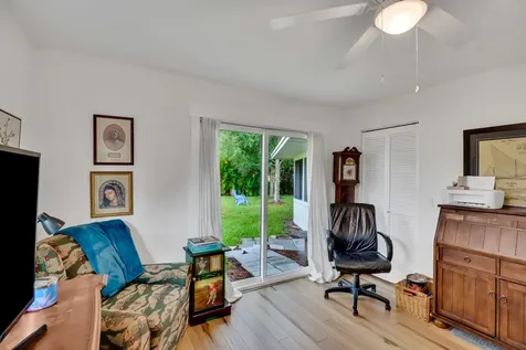 546 Agnes Street Sebastian FL 32958