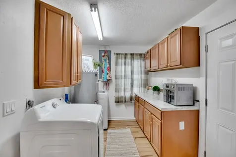 546 Agnes Street Sebastian FL 32958