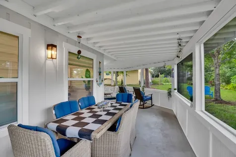546 Agnes Street Sebastian FL 32958