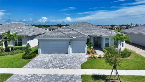 1288 Haven Circle Vero Beach FL 32960