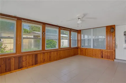 2646 12th Avenue Vero Beach FL 32960