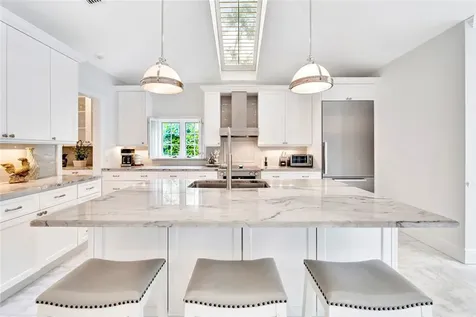 615 Riomar Drive Vero Beach FL 32963