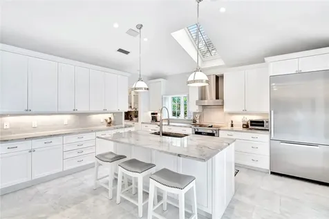 615 Riomar Drive Vero Beach FL 32963
