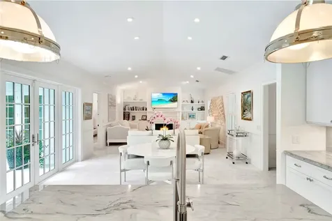 615 Riomar Drive Vero Beach FL 32963