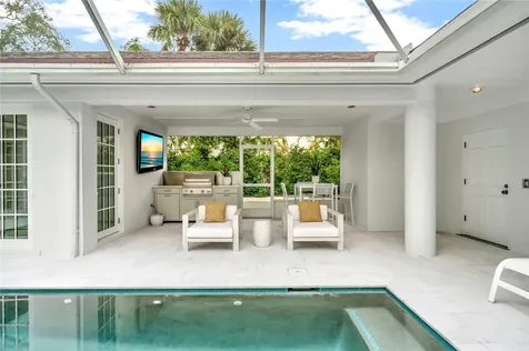 615 Riomar Drive Vero Beach FL 32963
