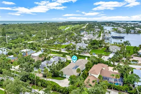 615 Riomar Drive Vero Beach FL 32963
