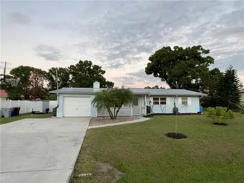 2240 47th Avenue Vero Beach FL 32966
