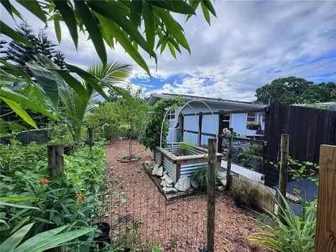 2240 47th Avenue Vero Beach FL 32966