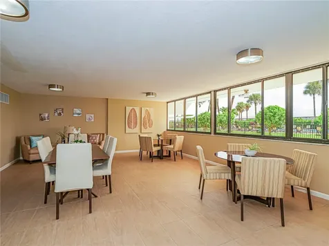 4141 Ocean Drive Vero Beach FL 32963
