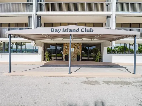 4141 Ocean Drive Vero Beach FL 32963