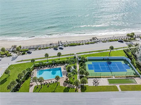 4141 Ocean Drive Vero Beach FL 32963