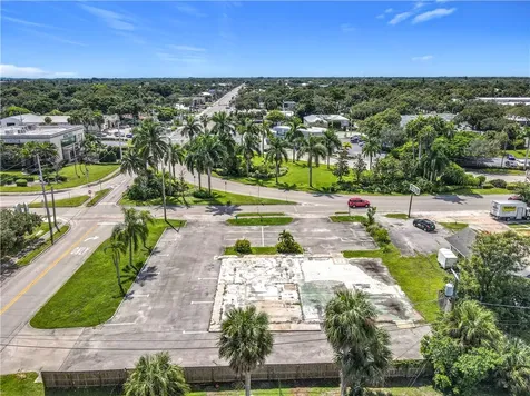 810 21st Street Vero Beach FL 32960