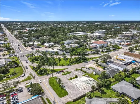 810 21st Street Vero Beach FL 32960