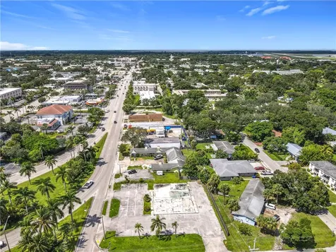 810 21st Street Vero Beach FL 32960