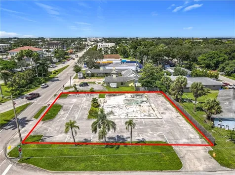 810 21st Street Vero Beach FL 32960