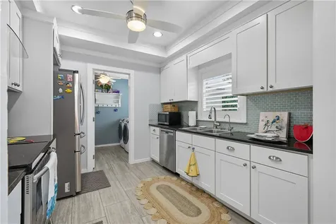 676 Royal Palm Place Vero Beach FL 32960