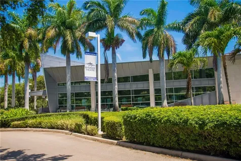 676 Royal Palm Place Vero Beach FL 32960